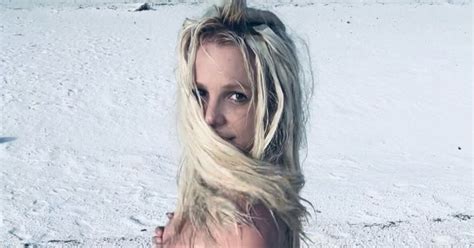 Britney Spears Bares Her Bum In Multiple Nude Photos Britney Spears Britney Spears Pictures