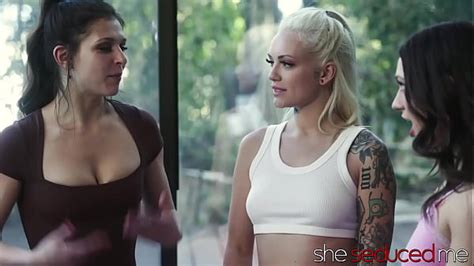 Lesbian Seduced Me Search XNXX