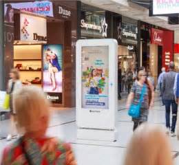 Advertising In Manchester Billboards Bus Shelters Digital Screens