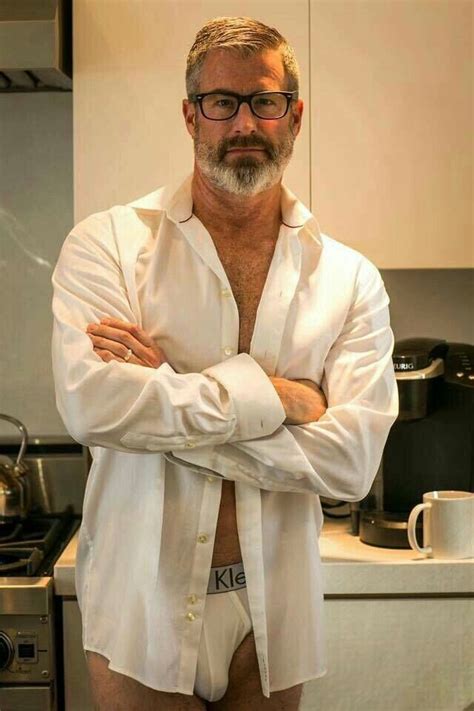 Mature Gay Men Naked Lalapasit