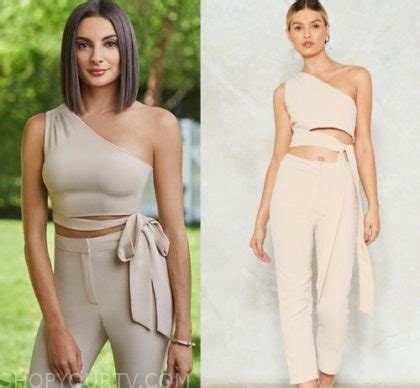 Summer House Season 3 Promo Paige S Nude Two Piece Shop Your TV