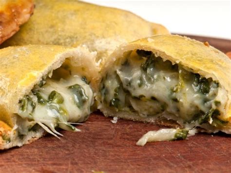 Rellenos Que Puedes Preparar Para Hacer Empanadas Y Venderlas