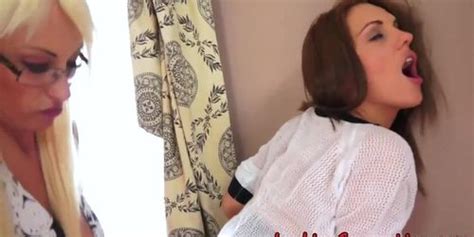 Spex Mature Orally Pleasured By Teen Girl Tnaflix