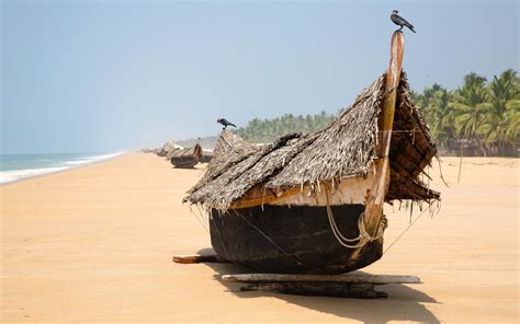 Poovar Beach / Kerala / India // World Beach Guide