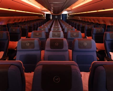 Lufthansa Business Class, Seat & Cabin - Pearson Lloyd