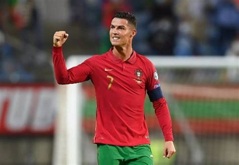 Cristiano Ronaldo Se Convierte En El Primer Jugador En Anotar En Cinco Copas Mundiales De La