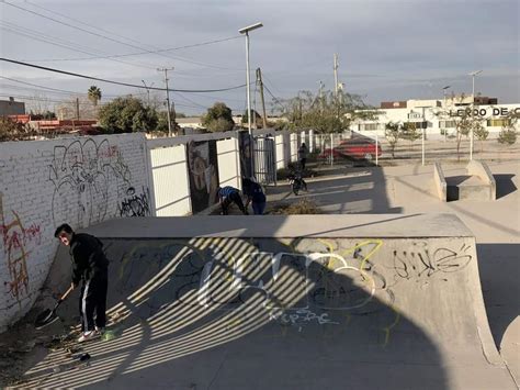 Se Suman Skaters A Limpieza De Parque De Patinaje En Lerdo El Siglo