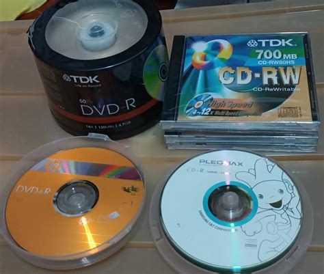 Dvd R Cd R And Cdr W Hobbies And Toys Music And Media Cds And Dvds On