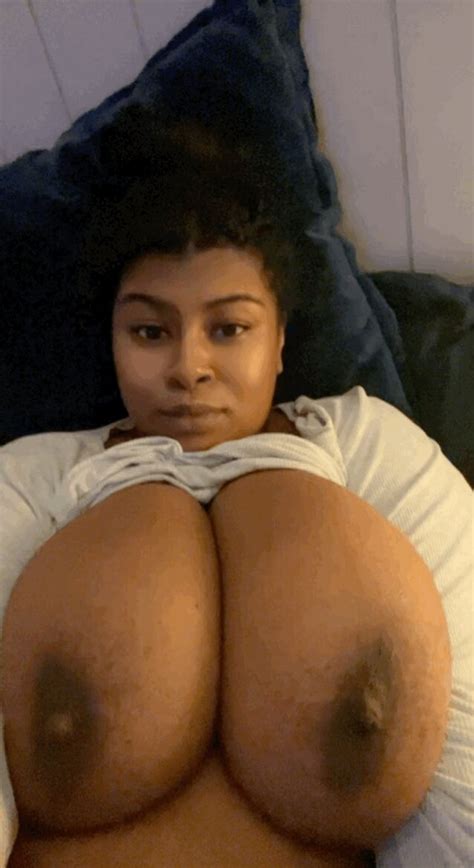Who Is This Big Busty Black Babe With Massive Tits Namethatporn