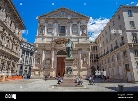 Milán Italia 7 De Junio De 2017 San Fedele Iglesia Con Alessandro