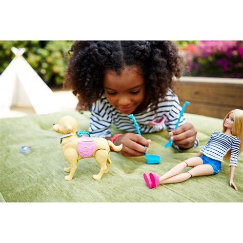 7 Mo Finance Barbie Walk And Potty Pup With Blonde Doll