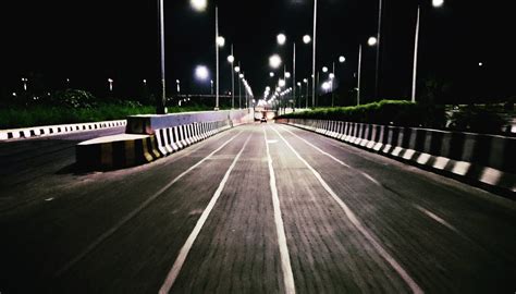 Night Road In Noida Pixahive