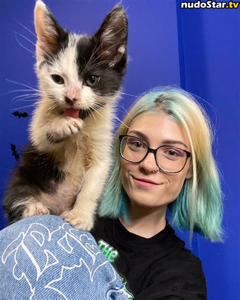 Trixy Blue Trixyblue Trixybluegirl Nude OnlyFans Photo Nudostar TV