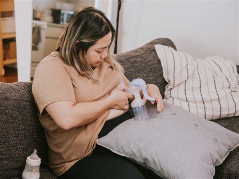 green baby poop     worry  babycenter