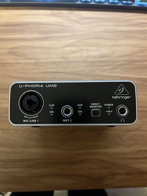 Звуковая карта Behringer U-Phoria UM2: 2 650 грн. - Студійне обладнання ...