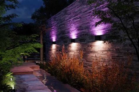 Philips Hue unveils new outdoor lights, security cam bundle | TechHive