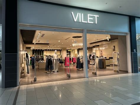 В Уфе на месте Zara и Stradivarius открылись магазины MAAG и Vilet