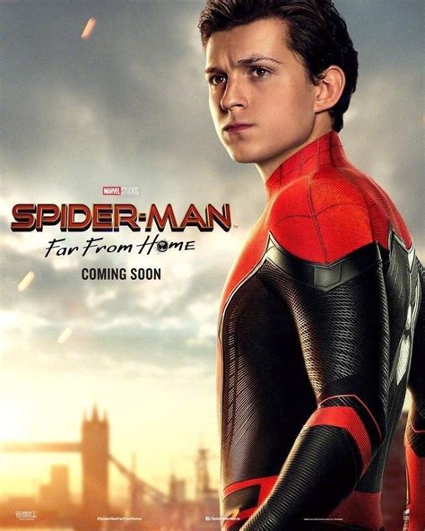 Tom Holland Cartel De Spider Man Lejos De Casa 2019 Ecartelera