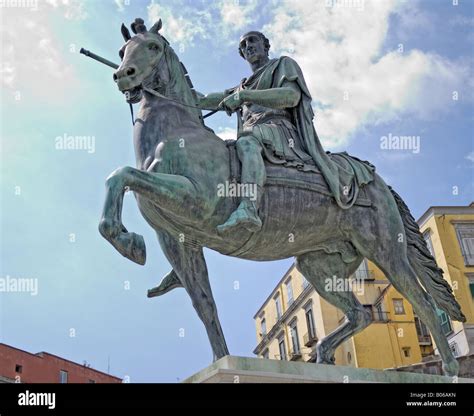 Statue Carlo Iii Di Borbone Piazza Plebiscito Napoli Naples City