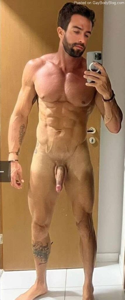 Super Hot Erasmo Viana Gets His Big Uncut Dick Out Male Models Nude