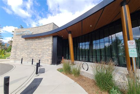 Joseph Brant Museum – Exterior Entrance Addition