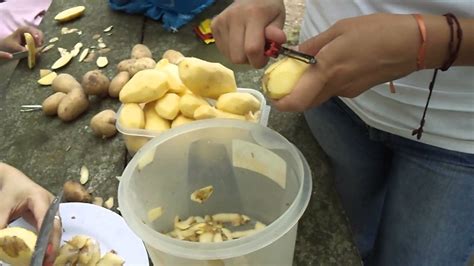 Know how to peel potatoes Cómo pelar una papa YouTube