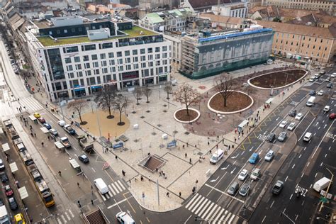 Átadták A Ligetes Fás Találkozóhelyként újjászülető Blaha Lujza Teret