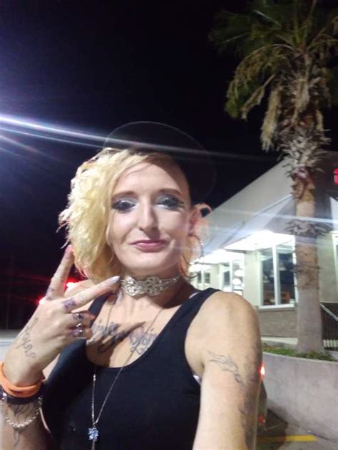 Super Tight Pretty Small Shaved Pussy Skip The Games