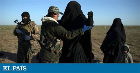 El nuevo papel de la mujer yihadista Internacional EL PAÍS