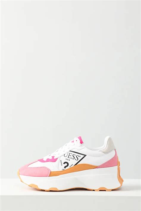 Кроссовки на высокой подошве Calebb Guess - цена 6742 ₽ купить в ...