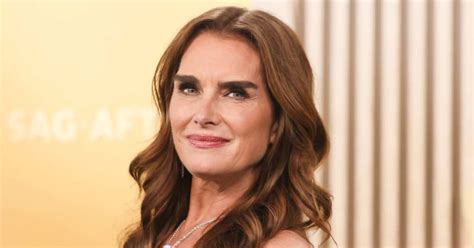 Brooke Shields Shares Smoking Bikini Pics With Special Guest Star Parade