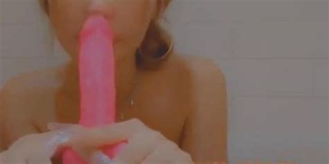 Emma Dildo Blowjob Tnaflix