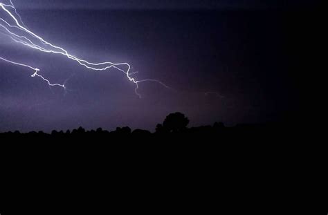 Gewitter In Berlin Und Brandenburg Videos Zeigen Wucht Der Unwetter