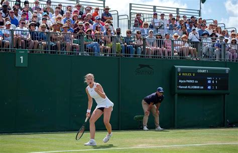 Hannah Klugman wins two Wimbledon qualifying matches at 15