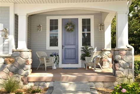 BENEFITS OF INSTALLING A PORCH ENCLOSURE - Northview Canada Inc