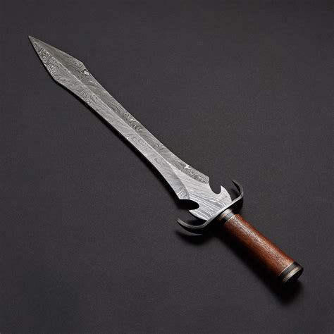 Damascus Steel Sword - Buying Guide 2022 | eSaleKnives