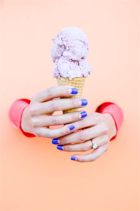 In The Nude A Super Easy Nude Crescent Nail Art Tutorial Desjardins Crent