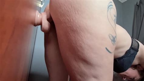 Tattoo Slut With Stretch Marks On Her Ass Pulls Her Thong To The Side To Fuck Dildo Against The