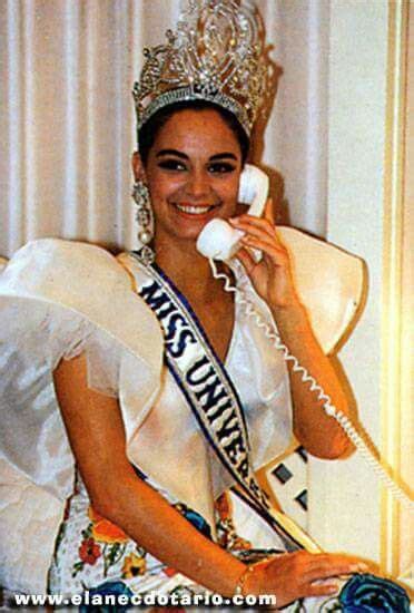 Lupita Jones Mexico Miss Universe 1991 Miss Universe Gowns