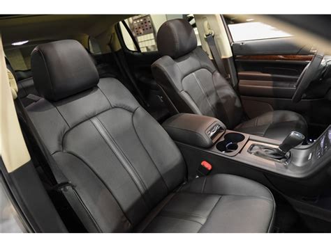 2019 Lincoln Mkt 49 Interior Photos Us News