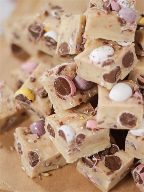 Mini Egg Fudge The Easiest Easter Treat In Minutes