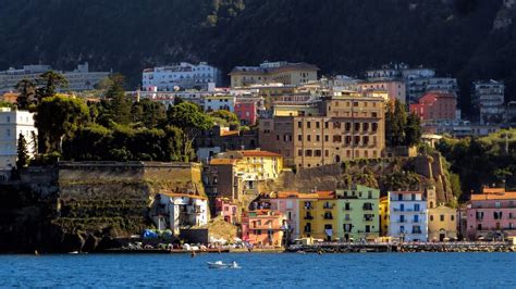 Cruceros Y Paseos En Barco Por Sorrento Hellotickets