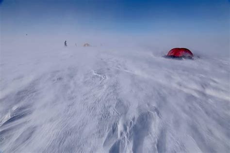 Storms, Deep Snow Hinder Greenland Expeditions » Explorersweb