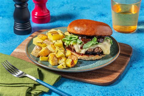 Cheesy Cheese Curd And Beef Burgers Recipe Hellofresh