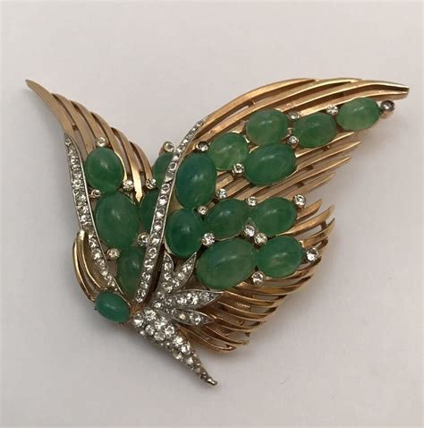 Vintage Gorgeous Glass Rhinestone Trifari Mohmul Butterfly Brooch Pin