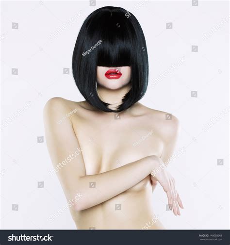 Elegant Nude Woman Short Stylish Hairstyle Stock Photo 148058963 Shutterstock