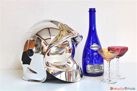 Seau Champagne Casque Pompier Mulubrok Brocante En Ligne