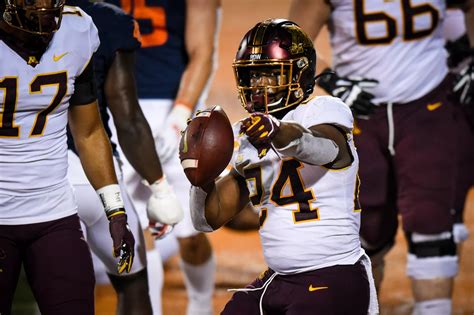 Minnesota Football: Gophers host Purdue under Friday night lights