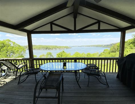 11 Coolest Cabins in Lake of the Ozarks, Missouri for 2023 – Trips To ...