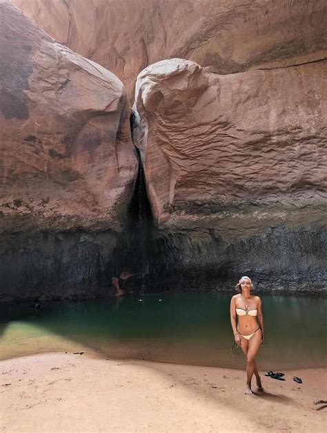 Halle Berry Goes Makeup Free Recreating Her Bond Girl Bikini Moment